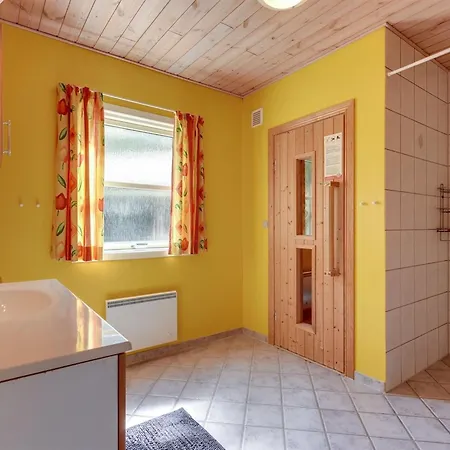Herlugh - 1km To The Fjord By Interhome Ferienhaus *
